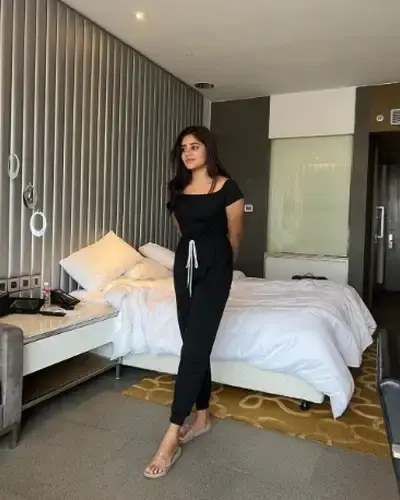 Call Girls Noida Cash On Delivery
